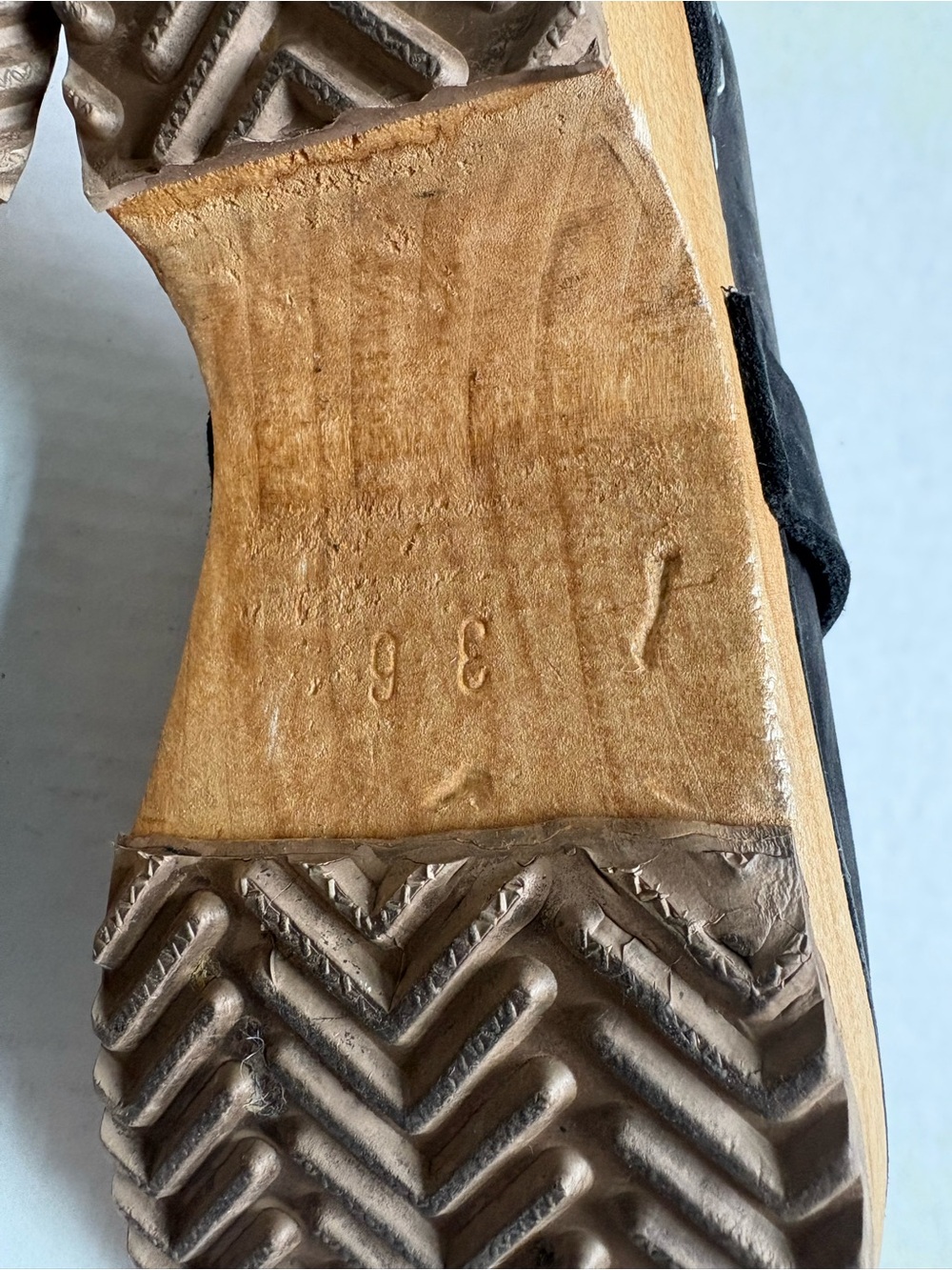 Vollsjo - Women's Nubuck Leather Wooden Clogs - Size 36nor 6.5 - Black - Picture 7 of 7